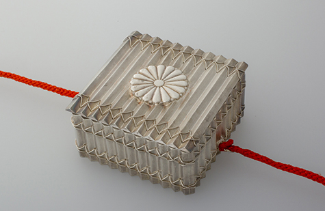 柳筥形ボンボニエール