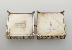 〔刻印〕柏葉筥形ボンボニエール