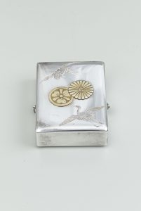 箱形鶴文ボンボニエール