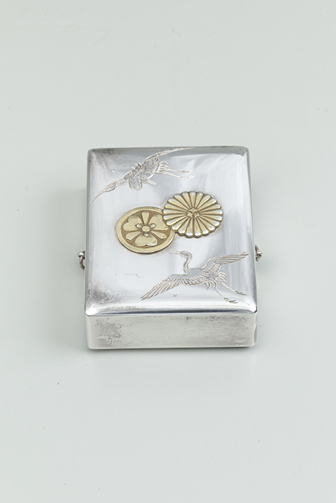 箱形鶴文ボンボニエール