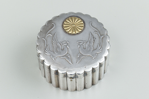 菊花形鳳凰文ボンボニエール