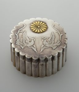 菊花形鳳凰文ボンボニエール