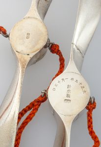 〔刻印〕プロペラ形ボンボニエール