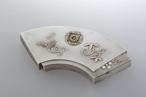 重扇形松竹梅文ボンボニエール蓋