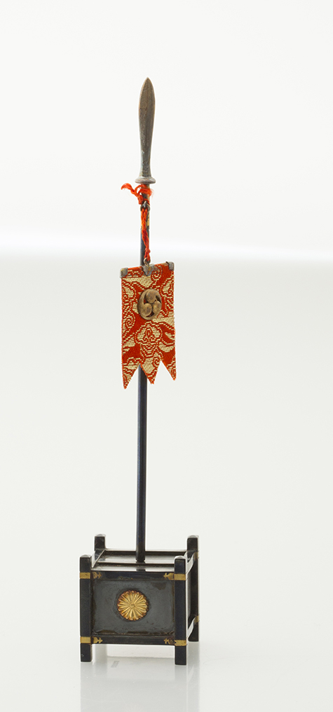 威儀鉾形ボンボニエール