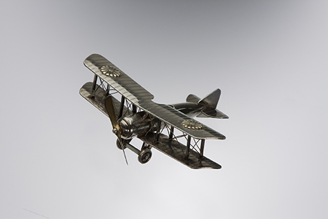 複葉機形ボンボニエール