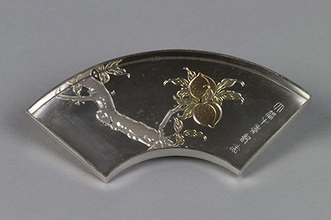 〔刻印〕扇形若竹文ボンボニエール