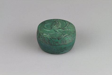 丸形瑞鳥文ボンボニエール