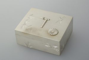 箱形ボンボニエール