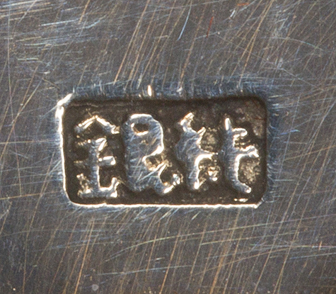 〔刻印〕行器形松鶴文ボンボニエール