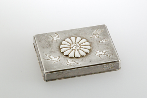 箱形群燕文ボンボニエール蓋