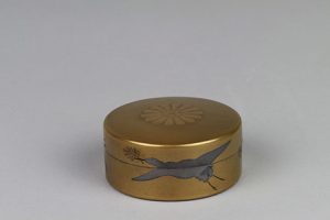 合子形松喰鶴蒔絵ボンボニエール