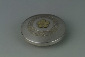 丸形梅文ボンボニエール