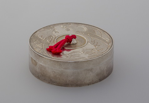 鏡箱形双鶏文ボンボニエール